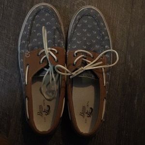Men’s GH Bass boat shoes. 11.5.